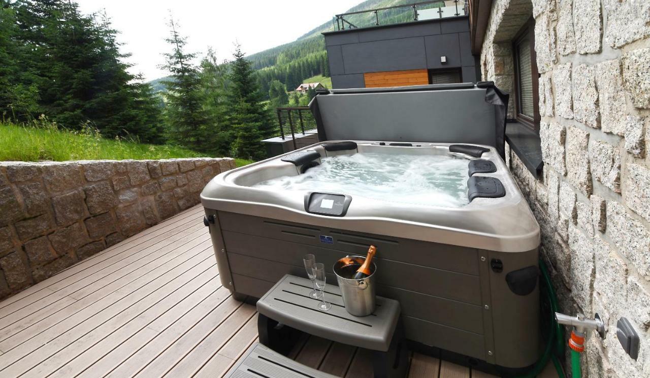 Apartment Adelka 104 With Private Whirlpool Spindleruv Mlyn Exterior photo